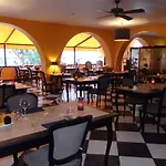 Tropical دربي