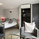 Tropical 4*