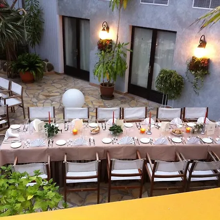 Tropical 4*