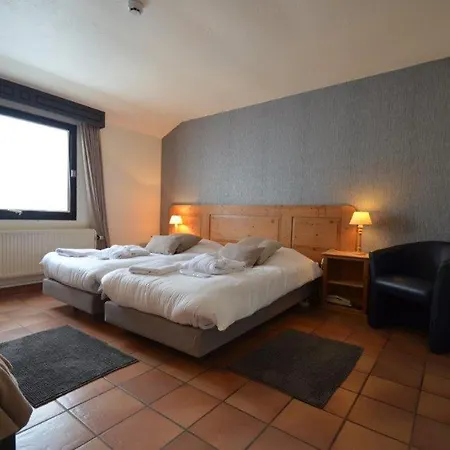 Tropical Hotel 4*