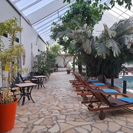Tropical Hotel 4*