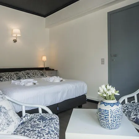 Tropical Hotell