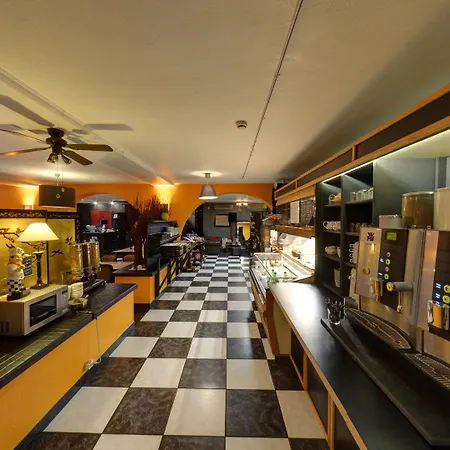 Tropical Hotel 4*